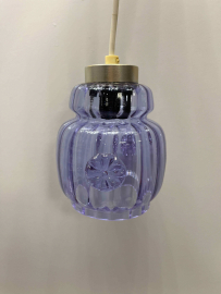 Лампа потолочная, з-д Победа, аметистовое стекло с налепами. Патрон и проводка в раб.сост. Картинка 1